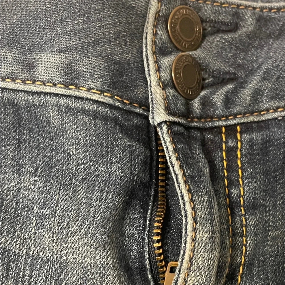 American Eagle Outfitters Women's Flare Blue Jeans - Picture 5 of 6